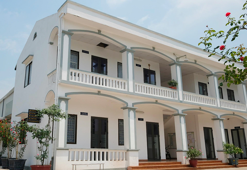 Viet Nam CNC and Technology Application JSC.